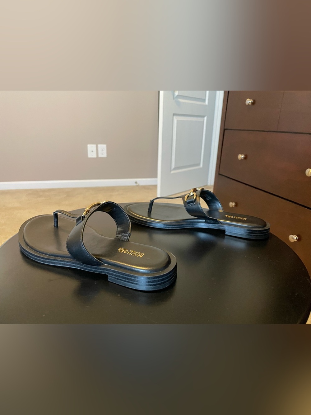 Michael Kors Sandals - Picture 5 of 7